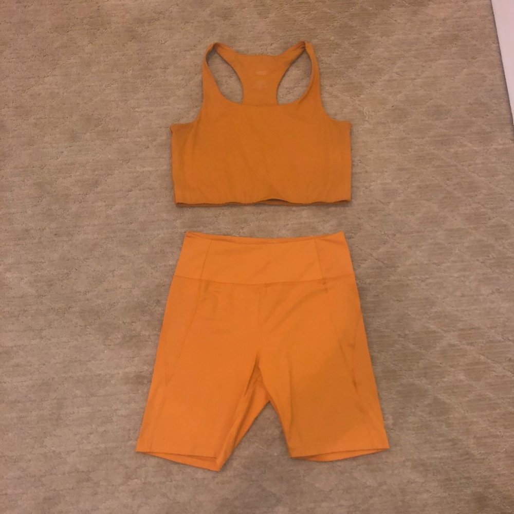 Girlfriend Collective Set